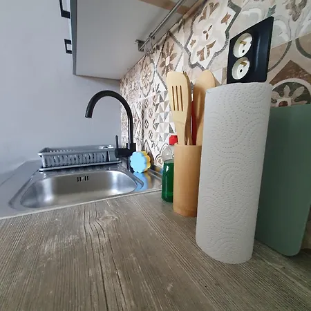 Metropolitan Next To Presidential Palace * Bratislava