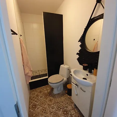 Metropolitan Next To Presidential Palace * Bratislava