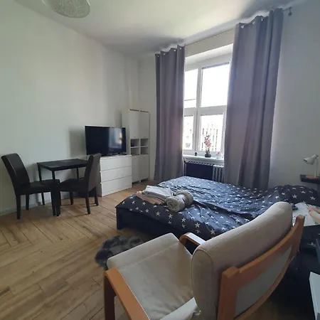 Apartment Metropolitan Next To Presidential Palace *